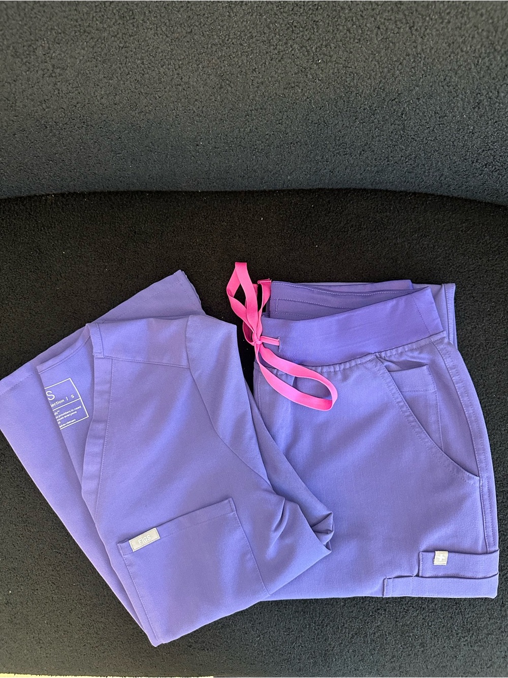 FIGS Catarina and Yola PO 3132 Scrub Set